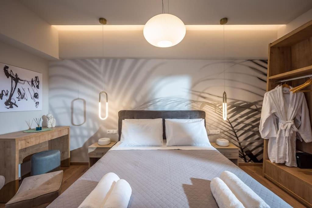 Amalia's Luxury 3